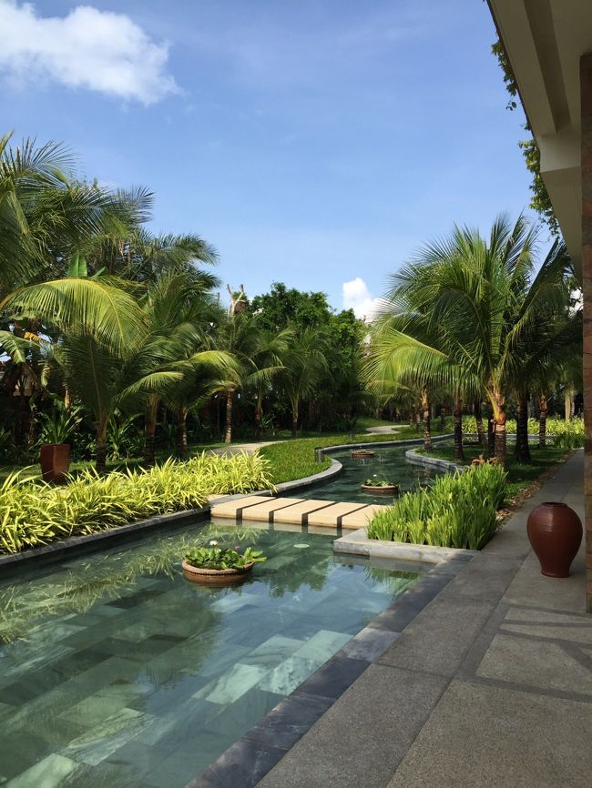 レストランまでの道