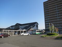 7:38　JR加茂駅（関西本線）に着きました。

バス車内は意外に空いてました。（終点加茂駅で下車したのは13名でした）