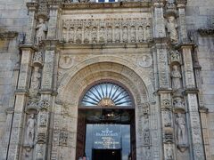 夕食はこのパラドールのレストランで。