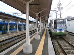 越前武生駅に着きました。
せっかく来たので、駅周辺を散策することにしました。