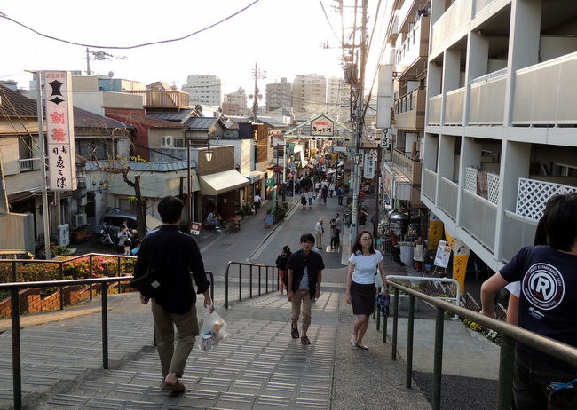 夕やけだんだん 幸せ猫の 谷根千 街歩き 16 谷根千 東京 の旅行記 ブログ By Hot Chocolateさん フォートラベル