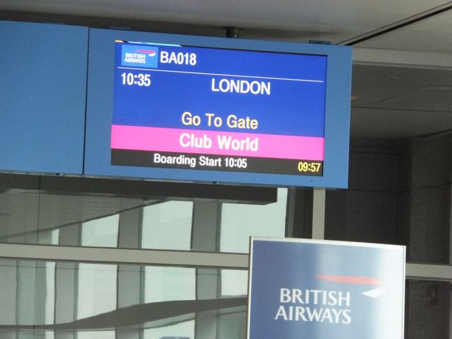 ほんではまずはヒースローまで<br /><br />約１０時間かぁ〜