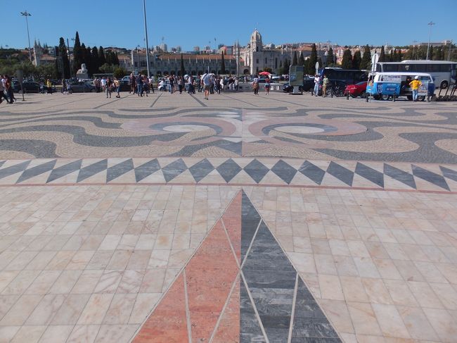 その前に、<br />ジェロニモス修道院を振り返る