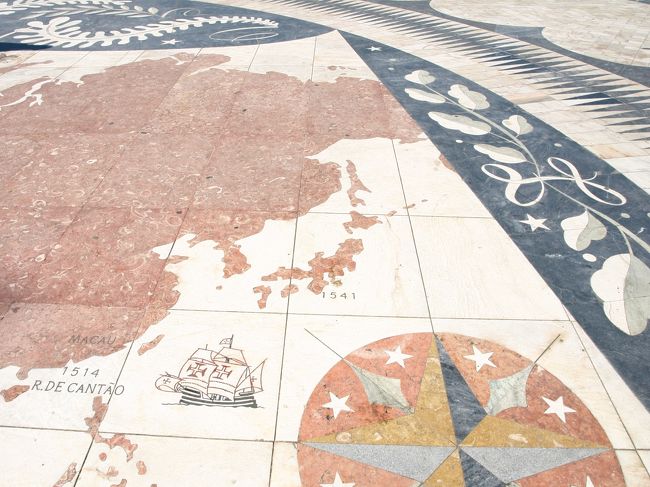 マカオが１５１４年で<br /><br />日本はなんと１５４１年<br /><br />１００年以上かけてやっと日本が発見されたんだね