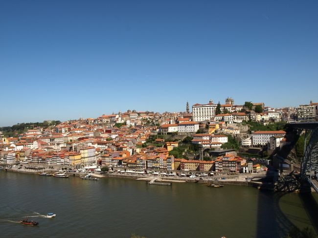 やってきた方向は、ほぼ坂道って感じ