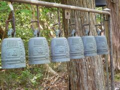 ６個連なった鐘も