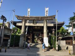 ホテルを出て、櫛田神社に来ました。