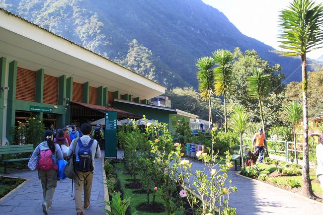 リマに帰るため駅に向かいます。