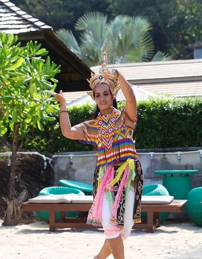 そして歩み出す二人の為に舞ってくれ