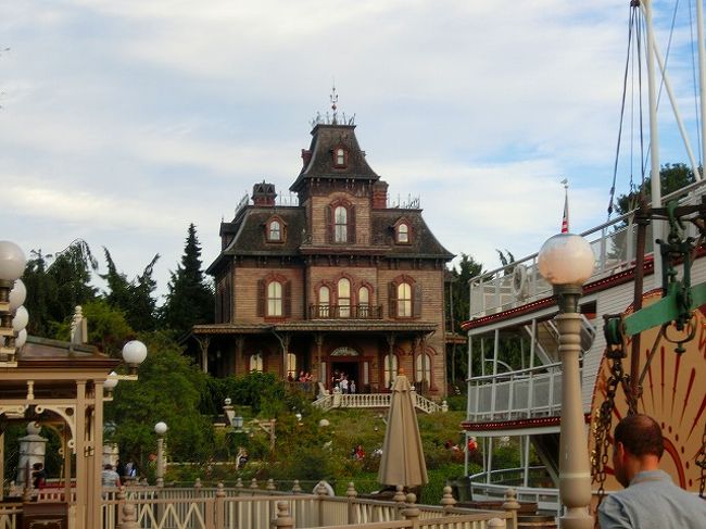 15 夏休み パリ ディズニー パレード編 ディズニーランド リゾート パリ周辺 フランス の旅行記 ブログ By 玲音さん フォートラベル