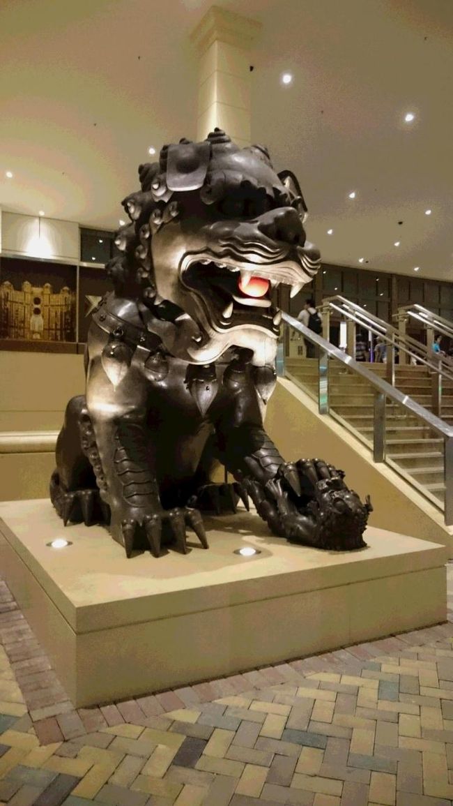 ギャラクシーホテルから、直接行くバスはなく、シティーオブドリームスで乗り換えし、着くとお迎えしれくれます。