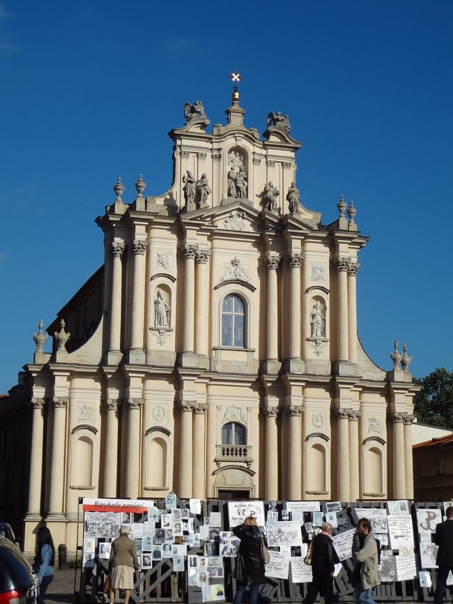 ヴィジトキ教会。<br />ショパンはここの専属ピアニストだったとか。