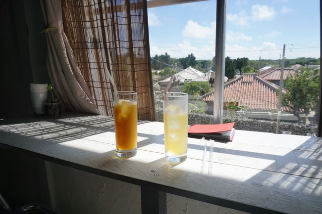 お店の中からの景色。<br />なごみの塔が見えました。