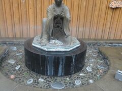 「姫神広場」
玉造温泉の姫神の像。横に足湯があります。