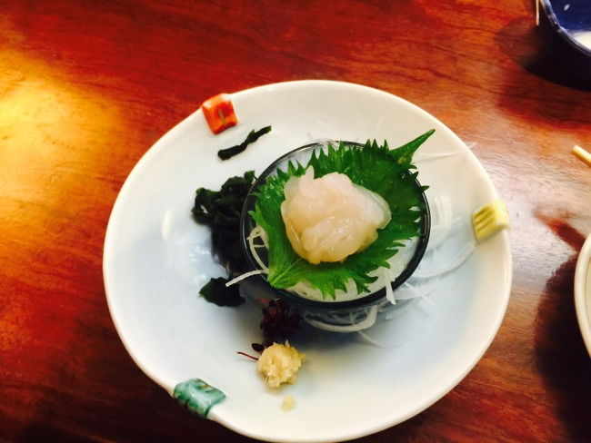 白エビのお刺身！トロリととろける濃厚な甘み！大阪ではなかなかお目にかかれない一品です。今日も真っ先に頼んでしまいます。