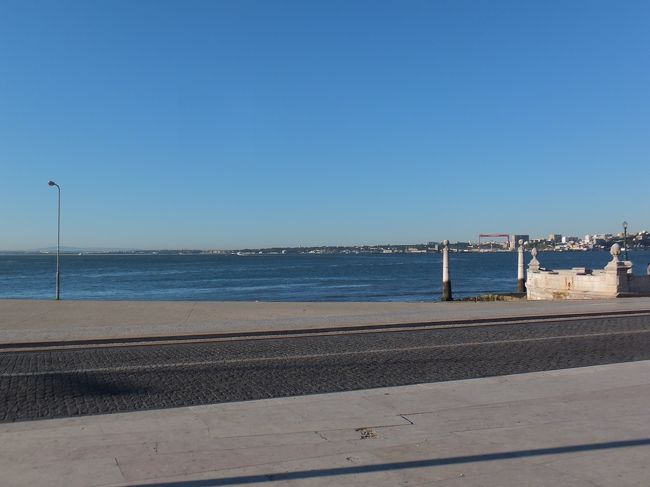 今日も快晴！<br /><br />嬉しいなぁ<br /><br />今日も暑くなると予想し、夫は朝からポロシャツのみ<br />がんばるぅ〜('ω')ノ