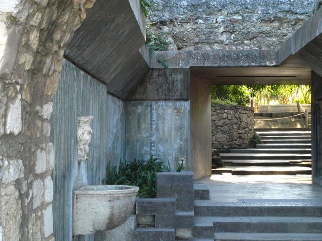 景色満喫したんで、中の方にも行ってみよう(^o^)丿