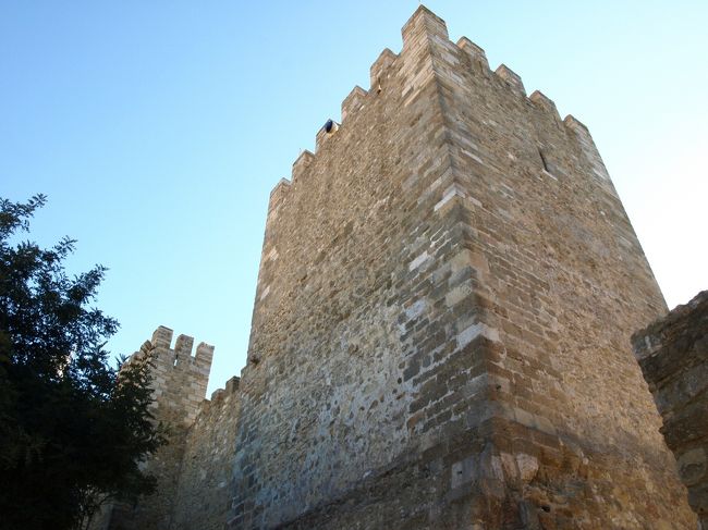 おほっ<br /><br />ゲームに出てきそうなお城跡