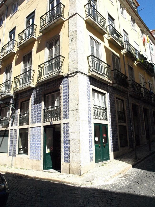 いい感じのお店が１Fにある<br /><br />なんだろ？