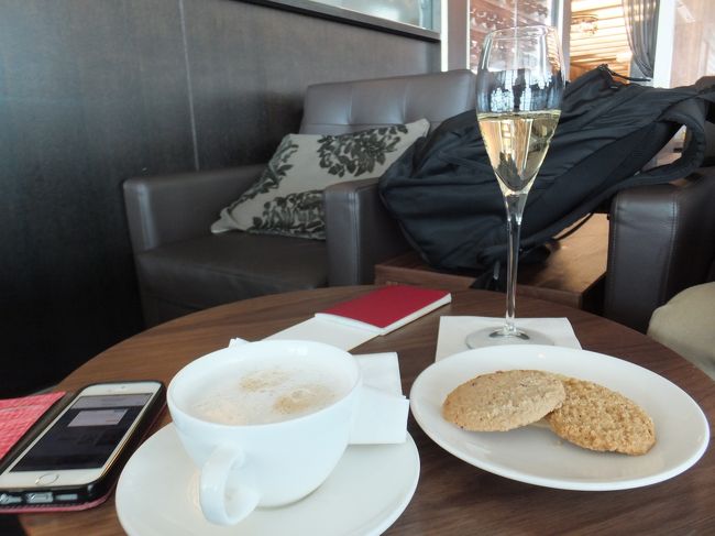 お菓子食べる<br /><br />夫は何かしら飲んでた