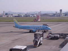 県営名古屋空港（小牧空港）からFDA機で福岡へ(チケットはJAL)

セントレアが出来てからは利用したことがなかった小牧
昔は出張に行くパパさんを送ったりしてたなぁ〜

こんなに小さな空港だったっけ？

