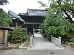 19番札所.立江寺.10:20-10:50

天平年間.行基が光明皇后の安産を祈願して建立した聖武天皇の勅願寺です。
四国霊場に四寺ある関所寺の一つで阿波の関所となっています。