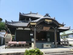 78番札所.郷照寺 10:30-10:55

1291年前、神亀2年(725年)行基菩薩が開基され、大同2年に弘法大師が来錫し堂舎を修建なされました。
厄除うたづ大師として有名です。

郷照寺.本堂です。

熊本地震と東日本大震災の復興が一日でも早く進みますように‥
合掌、礼拝。
摩訶般若波羅密多心経～