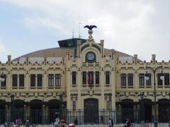 地上に出ると、RENFEの北駅！