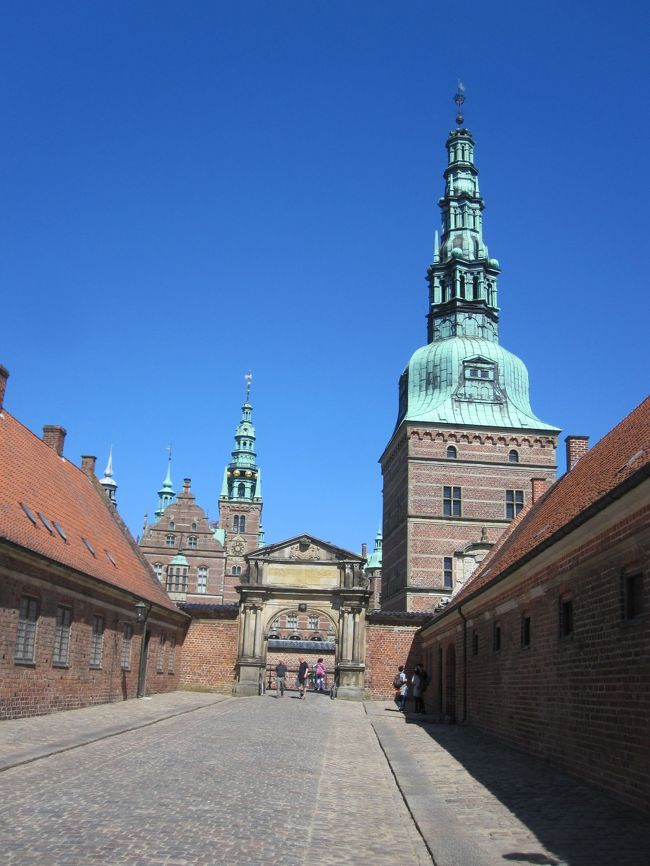 フレデリスクボー城。