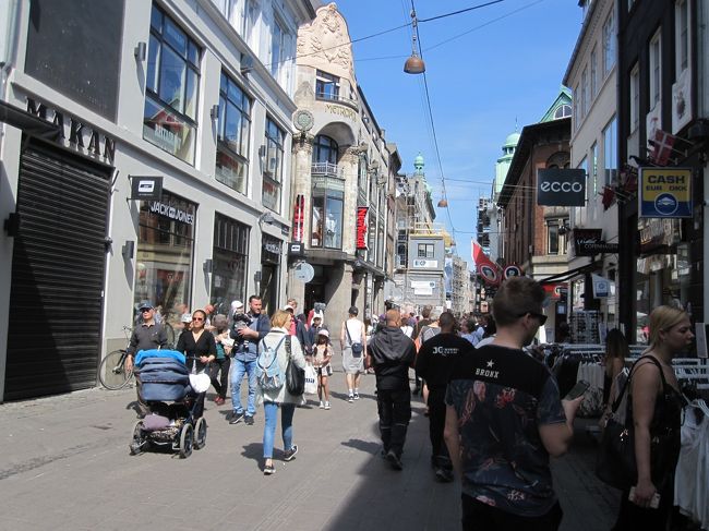 雰囲気の有る街並みでした。