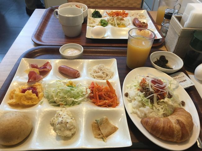 食べたいものとったらこんな感じ。野菜が充実していました。