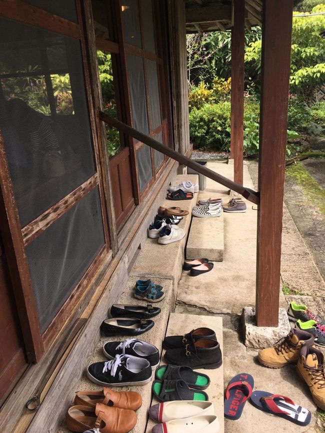 とても混んでいるのでしばし待ち。