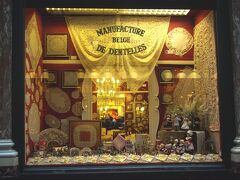 「マニュファクチュール・ベルジュ・ド・ダンテル」
ベルギーは、レース編みでも有名です。
