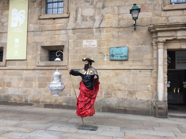 浮いてる！すごく近くで見たのに仕組みが分からず( ;∀;)