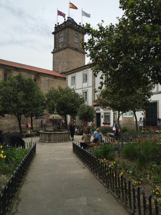 ランチを終えて、また散策スタート<br /><br />