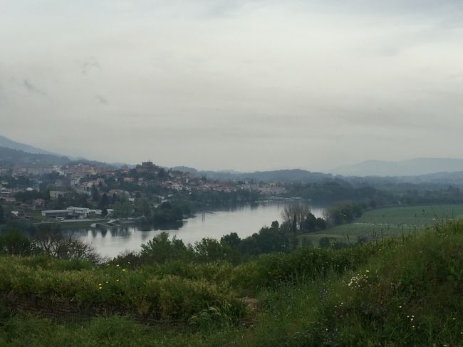 ポルトガルとスペインの国境のあたりだそうです。<br /><br />場所の名前忘れてしまった・・・