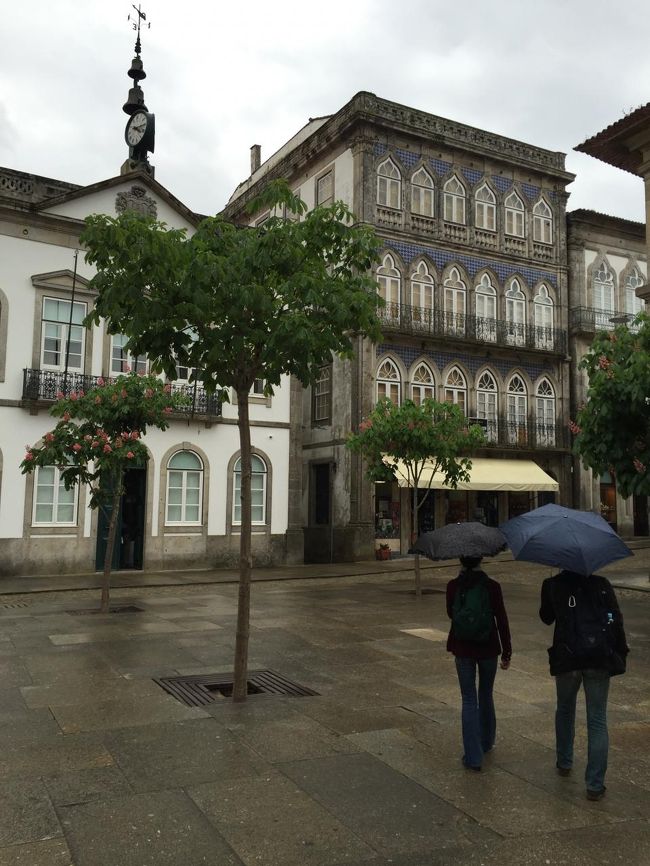 １０分ほど街歩きの時間をもらいます。