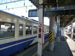東能代駅に着きました。