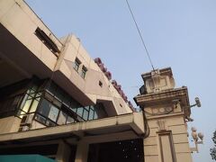 旧市街の北の方にあるドンスアン市場です