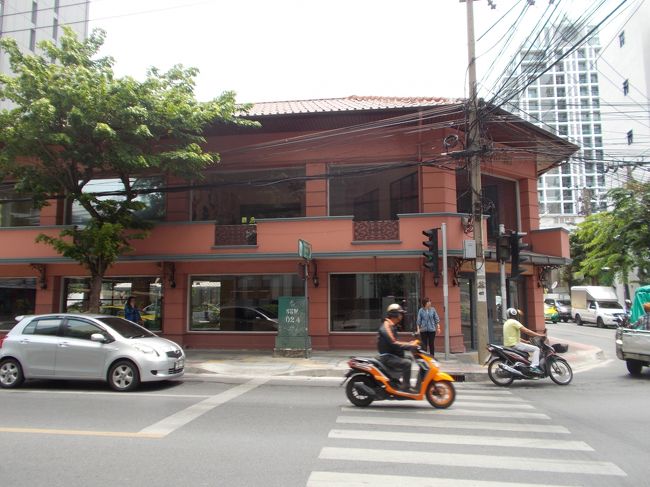 長らく空き屋です。