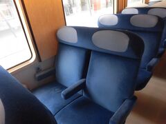 ルクセンブルグ中央駅からは鉄道でストラスブールへ移動。
ストラスブールまでは約２時間半です。
国境を越えると警察のパスポートコントロールがありました。
最近の治安情勢と沿線に原発もあるので仕方がないことろでしょうか。

明日はストラスブール観光です。