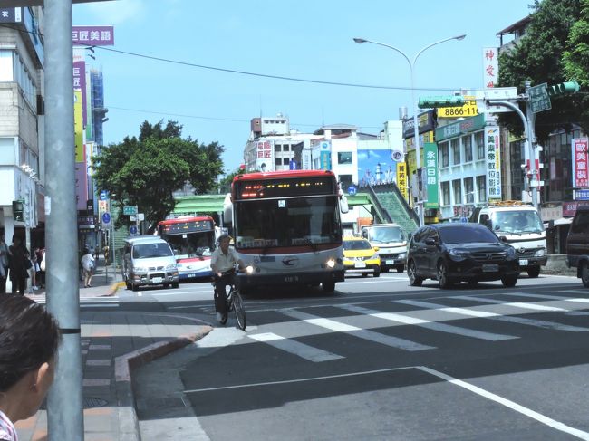 故宮行きのバスが来ました。