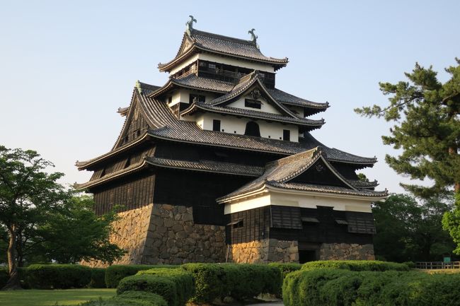 遅かったので外からのみ鑑賞．