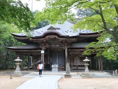 極楽寺

高野山真言宗の別格本山
７３１年僧行基が開山し、聖武天皇が建立したとされる古刹。
本堂は１５６２年、毛利元就により再興されたと伝えられています。