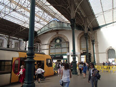サン・ベント駅到着。