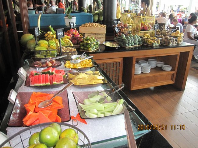 フルーツ盛りだくさん