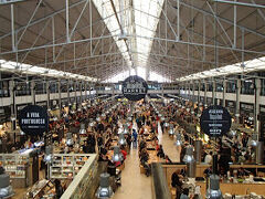 ガイドさんたちと別れた後は自由散策。ベレン地区からトラムに乗って、リベイラ市場で下車。