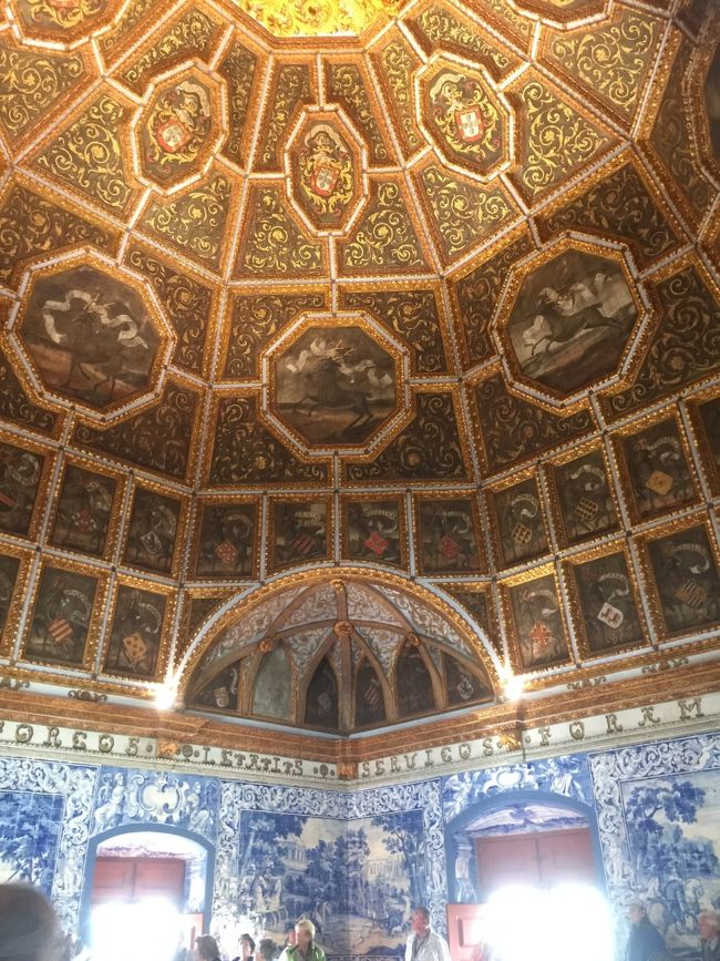 シントラ王宮<br />アズレージョが美しい