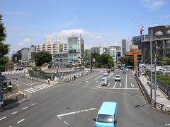 代々木　五輪橋

ここは、１９６４年の東京オリンピックに合わせて作られた五輪橋。
２０２０年の東京オリンピックまで４年。
時間があるようでないと思うのですが、大丈夫なんでしょうか？

写真の左がＪＲ原宿駅ですが、オリンピックまでに新駅舎に建て替えるとか。
今の駅舎も捨てがたい雰囲気があるのですが・・・。

花菖蒲の次は、やはり紫陽花でしょう。
さて何処へ行こうかな？

（おしまい）
