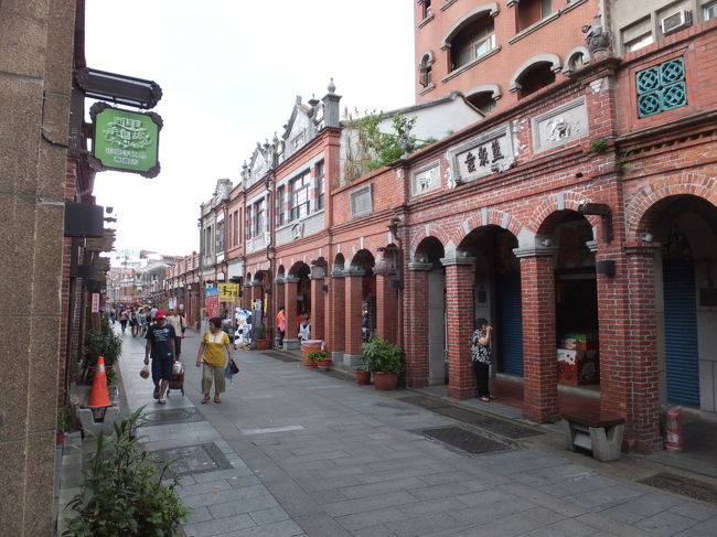 【三峡老街 新北市三峡 2016/06/05】<br /><br />三峡老街の風景